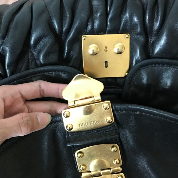 Authentic Miu Miu two way purse - Picture 5 of 8
